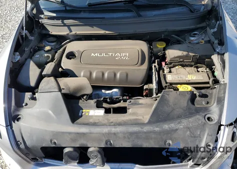 2016 Jeep Cherokee Limited z USA, uszkodzony, nr VIN 1C4PJMDB3GW295651